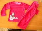 Pyjama DISNEY rouge T 4 à 5  ans, Enfants & Bébés, Vêtements enfant | Taille 98, Comme neuf, Vêtements de nuit ou Sous-vêtements
