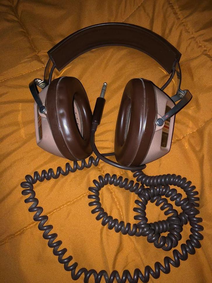 Casque vintage Realistic, Audio, Tv en Foto, Hoofdtelefoons, Gebruikt, Ophalen