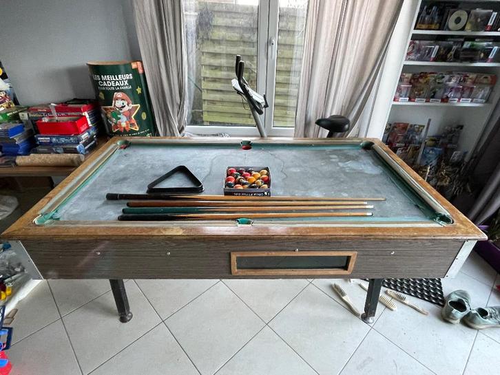 Biljart om te renoveren, Sport en Fitness, Biljarten en Poolen, Gebruikt, Biljarttafel, Ophalen