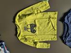 geel t-shirt met auto 92, Enfants & Bébés, Vêtements enfant | Taille 92, Comme neuf, Enlèvement ou Envoi
