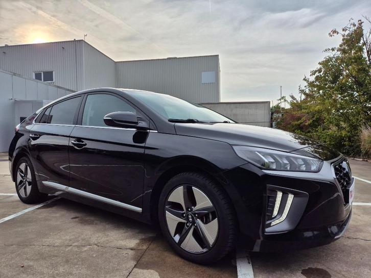 Hyundai IONIQ 1.6 GDi HEV // HYBRID // 45.131 km !! 2022 !!, Auto's, Hyundai, Bedrijf, Te koop, IONIQ, ABS, Achteruitrijcamera