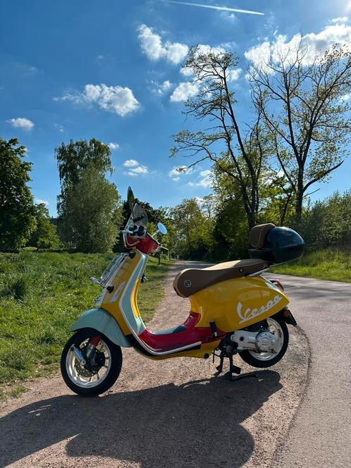 Vespa Primavera Sean Wotherspoon 50cc, Fietsen en Brommers, Scooters | Vespa, Zo goed als nieuw, Overige modellen, Klasse B (45 km/u)