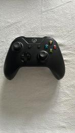 Xbox One controller, Games en Spelcomputers, Spelcomputers | Xbox | Accessoires, Ophalen of Verzenden, Zo goed als nieuw