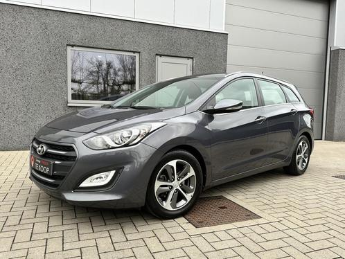 Hyundai i30 Trend (bj 2017), Auto's, Hyundai, Bedrijf, Te koop, i30, ABS, Airbags, Airconditioning, Alarm, Bluetooth, Boordcomputer