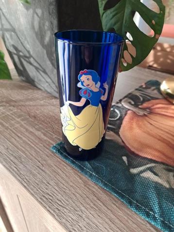 Blauw glas sneeuwwitje, Verzamelen, Disney, Ophalen of Verzenden, Sneeuwwitje of Doornroosje, Nieuw, Servies