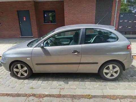 Seat ibiza grijs 1.2 12v fresh, Auto's, Seat, Particulier, Ibiza, Benzine, Euro 4, Stadsauto, 3 deurs, Handgeschakeld, Zilver of Grijs