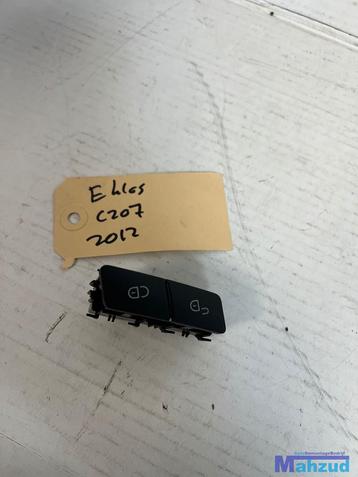 MERCEDES E C207 Deur Vergrendelings schakelaar A2048706410 beschikbaar voor biedingen