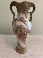 Vaas Royal Vienna Art Nouveau, Ophalen