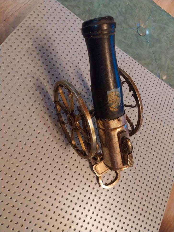 Briquet de table Napoleon Kanon « objet de collection rare », Collections, Articles de fumeurs, Briquets & Boîtes d'allumettes