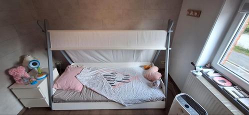 Tipi kinderbed, Kinderen en Baby's, Kinderkamer | Bedden, Zo goed als nieuw, Lattenbodem, Matras, Ophalen of Verzenden