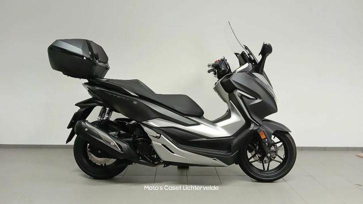 Honda Forza 300 (bj 2020), Motoren, Motoren | Honda, Bedrijf, Scooter, 12 t/m 35 kW