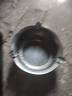 Allerlei tinnen voorwerpen, Ophalen