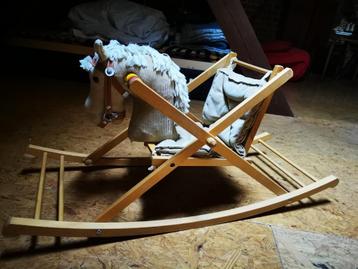 cheval à bascule beschikbaar voor biedingen