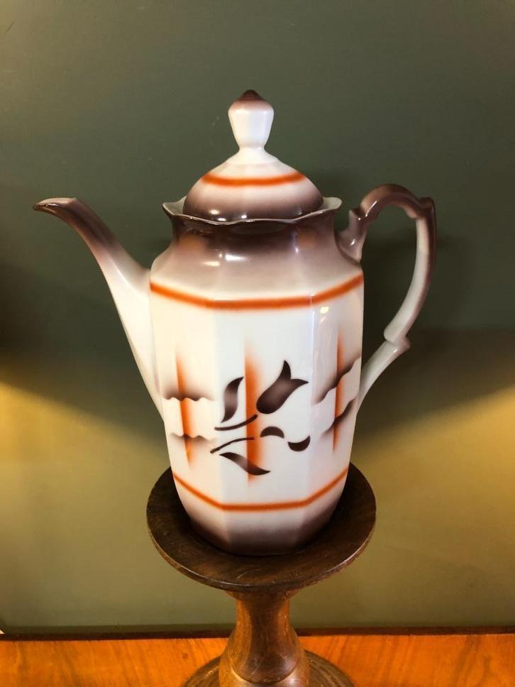 Prachtige Art-Deco Koffiepot in Nieuwstaat., Antiek en Kunst, Antiek | Porselein, Ophalen of Verzenden