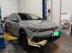 Garage Topliging overkant van autokeuring
