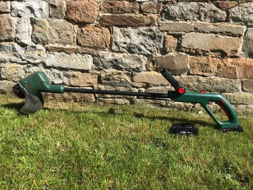 Coupe bordures Bosch, Tuin en Terras, Grastrimmers, Zo goed als nieuw, Accu, 10 tot 30 cm, Ophalen