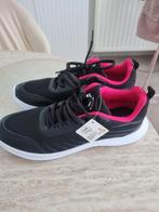 Sportschoenen, Enlèvement ou Envoi