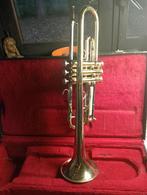 Trompet gedzen lak, Muziek en Instrumenten, Ophalen of Verzenden, Gebruikt, Trompet in si bemol, Met koffer