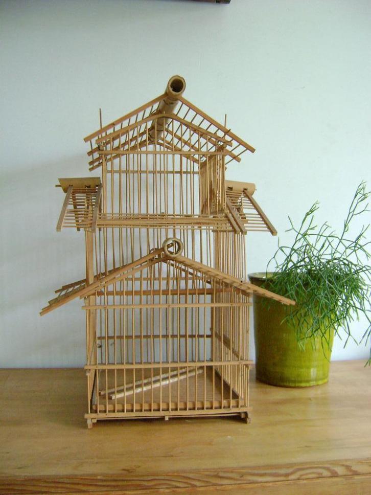 Vintage pagode bamboe en hout vogelkooi decoratief, Antiek en Kunst, Curiosa en Brocante, Ophalen