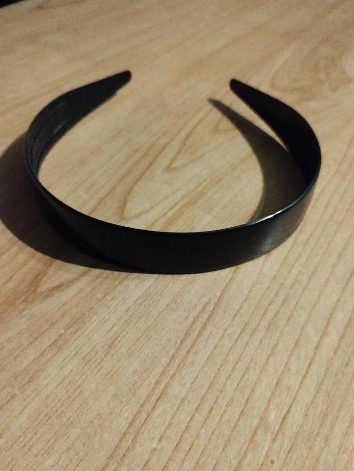 Zwarte diadeem, Handtassen en Accessoires, Uiterlijk | Haarverzorging, Nieuw, Overige typen, Ophalen of Verzenden