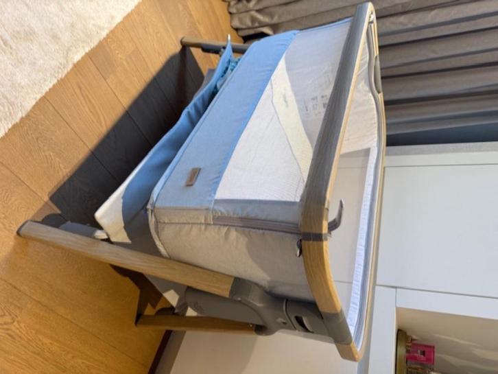 Co-sleeper tutti Bambini Cozee, Kinderen en Baby's, Babywiegjes en Ledikanten, Zo goed als nieuw, Ledikant, Ophalen