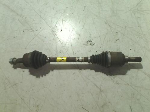 AANDRIJFAS LINKS VOOR Fiat 500 (312) (01-2007/12-2012), Auto-onderdelen, Remmen en Aandrijving, Fiat, Gebruikt