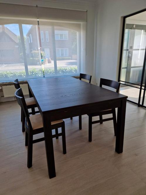 ikea bjursta eettafel met 6 stoelen perfecte staat, Huis en Inrichting, Complete eetkamers, Zo goed als nieuw, Ophalen