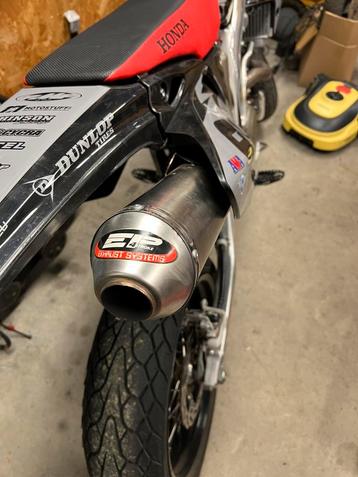 Uitlaat crf 450 beschikbaar voor biedingen