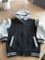 jas in sweaterstof zwart/grijs m 8j, Gebruikt, Urban Classics, Jongen of Meisje, Ophalen of Verzenden