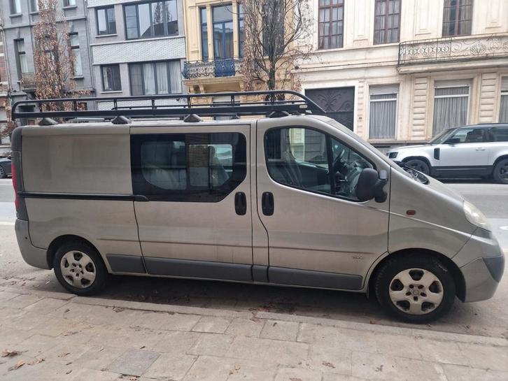 Opel Vivaro 2.0 CDTI - Cargo léger - Attelage de remorque, Autos, Camionnettes & Utilitaires, Particulier, Verrouillage central