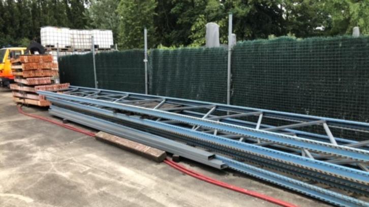 Étagère à palettes avec poutres, Articles professionnels, Aménagement de Bureau & Magasin | Entrepôt, Rayonnage & Stockage, Enlèvement