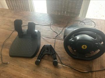 Thrustmaster game stuur beschikbaar voor biedingen