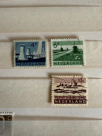 Postzegels Nederland jaren 60 beschikbaar voor biedingen