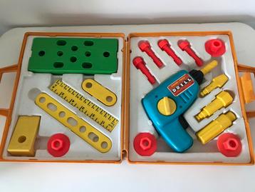 Retro Fisher price tool kit 924 gereedschap koffer 1977 beschikbaar voor biedingen