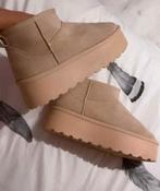 Beige enkellaarsjes NIEUW, Kleding | Dames, Schoenen, Ophalen of Verzenden, Nieuw, Beige