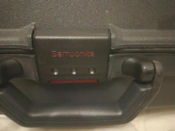Valiezen samsonite en trolley  beschikbaar voor biedingen