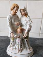 Antiek beeld Heilige Familie in biscuit, Antiek en Kunst, Antiek | Religieuze voorwerpen, Ophalen of Verzenden