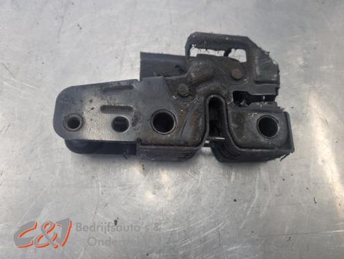 Slotmechaniek Motorkap van een Volkswagen Caddy, Auto-onderdelen, Carrosserie, Volkswagen, Gebruikt, 3 maanden garantie, Ophalen of Verzenden