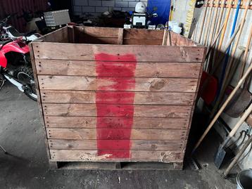 Grote kist / boxpallet beschikbaar voor biedingen