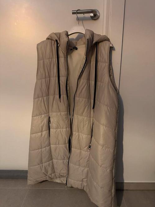 Lange bodywarmer New Collection, Kleding | Dames, Bodywarmers, Zo goed als nieuw, Beige, Ophalen of Verzenden