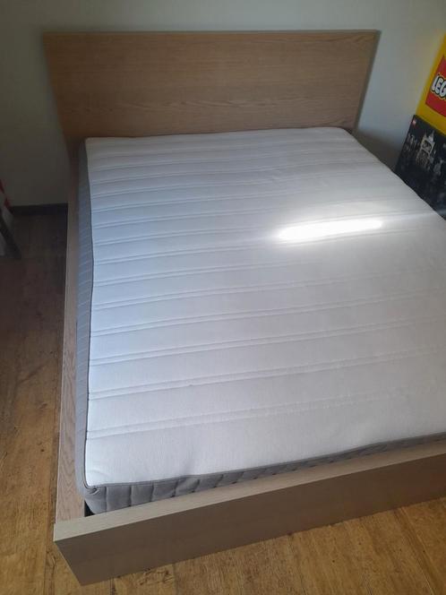 IKEA MALM bed 180200cm + lattenbodem + matras, Maison & Meubles, Chambre à coucher | Lits, Comme neuf, Deux personnes, 180 cm