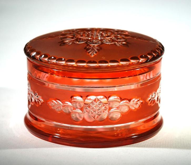 Val Saint Lambert - Bonbonnière Joséphine - VSL, Antiquités & Art, Antiquités | Verre & Cristal, Enlèvement ou Envoi