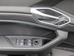 Audi e-tron 95 kWh 55 Quattro Advanced, SUV ou Tout-terrain, Argent ou Gris, Automatique, Toit ouvrant