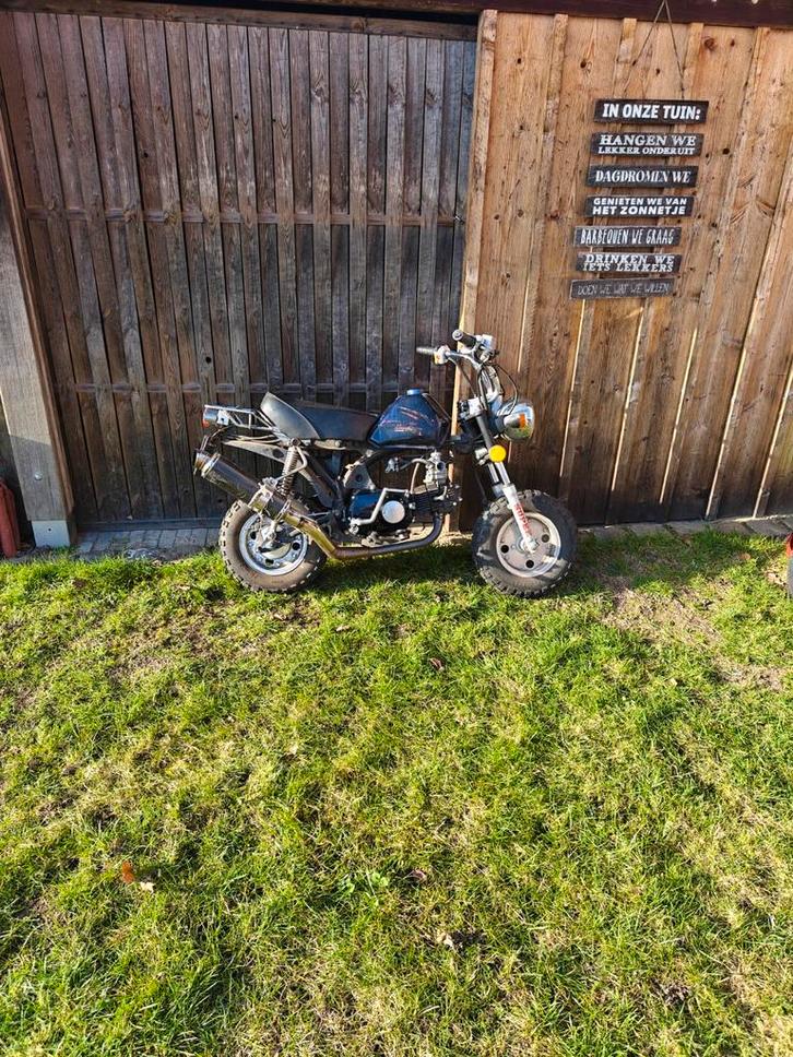 Brommer Skygo replica monkey. Opknapper/project brommer, Vélos & Vélomoteurs, Mini Bikes, Midi Bikes & Pit Bikes, Enlèvement