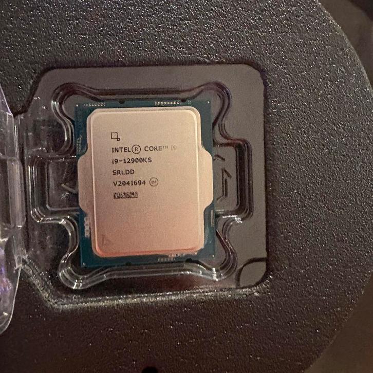 Intel Core i9 12900k, Computers en Software, Processors, Zo goed als nieuw, Ophalen