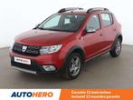 Dacia Sandero 0.9 TCe Stepway Prestige (bj 2017, automaat), Auto's, Dacia, 898 cc, Stof, Gebruikt, Zwart