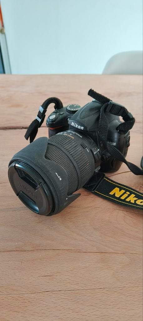 Nikon D5000 + AF-S DX NiKKOR 18-55 lens kit, Audio, Tv en Foto, Fotocamera's Digitaal, Zo goed als nieuw, Nikon, Ophalen of Verzenden