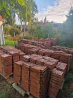 boomse pannen, ongeveer 3000 stuks. Hoekpannen en Nokpannen., Doe-het-zelf en Bouw, Ophalen, Gebruikt