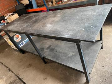 Werkbank/werktafel beschikbaar voor biedingen
