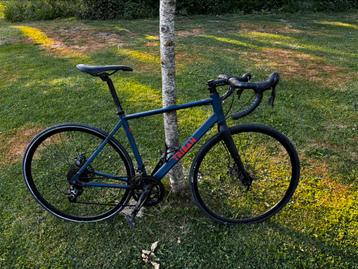 Racefiets: Triban rc120, Fietsen en Brommers, Fietsen | Racefietsen, Gebruikt, Heren, Aluminium, Ophalen